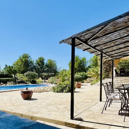 Oasis With Large Private Swimming Pool Villa